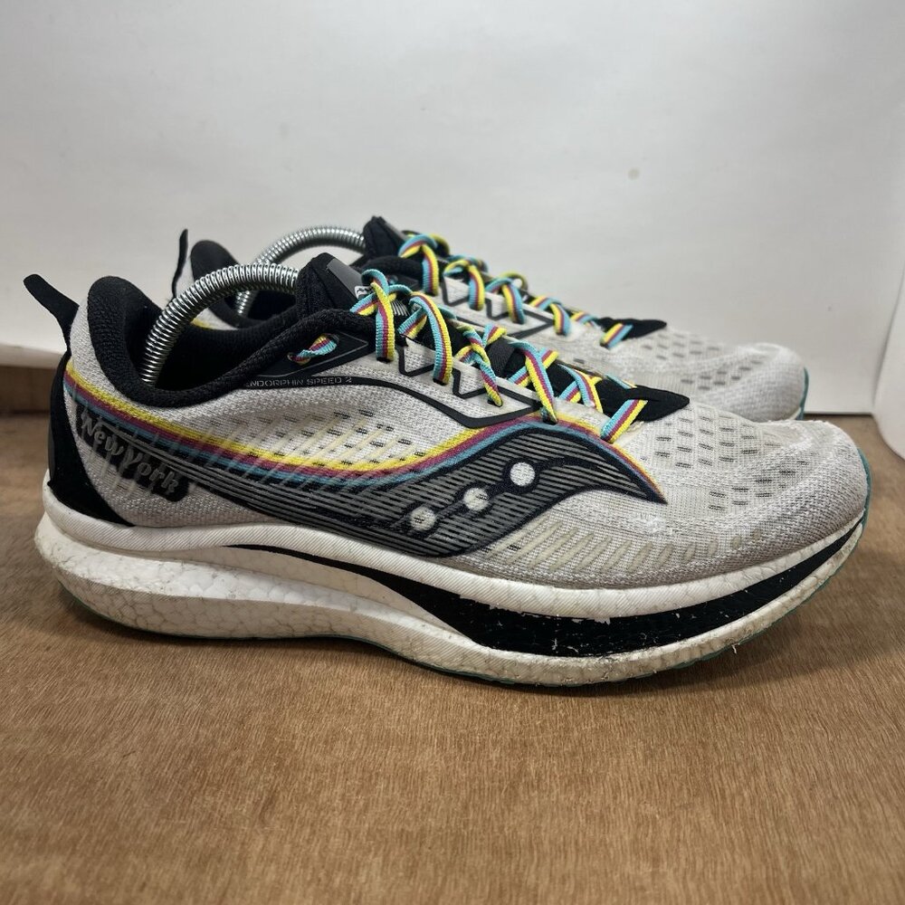 Saucony NYC Endorphin Speed 2 Sneakers Men Size 11 Mesh Running Shoes S20688-77